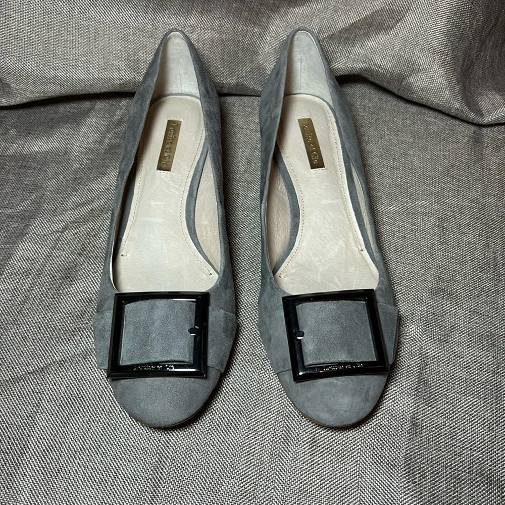 Louise et Cie Lo-Brianna Buckle Gray Suede Pumps Size 8.5